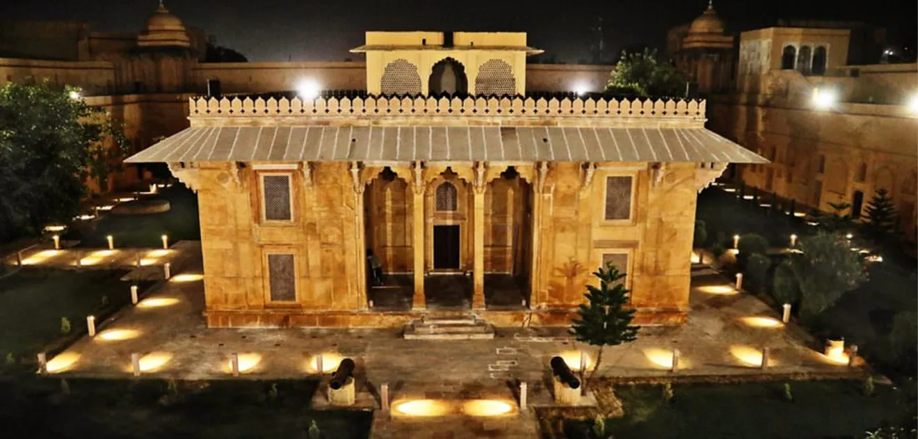  Akbari Fort & Museum